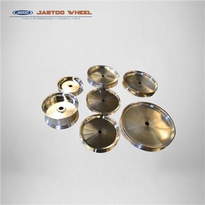 Kovácsolt alumínium motorkerékpár -kerékkerék üres